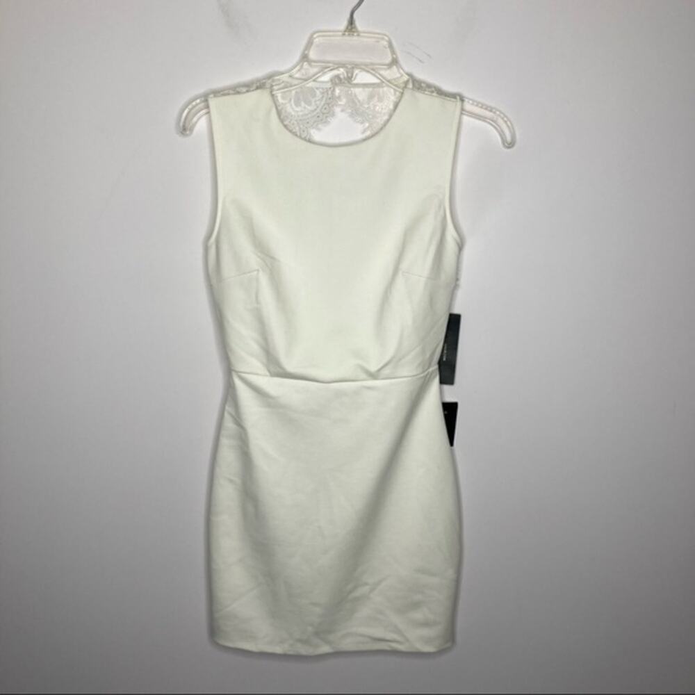 NWT Lulu’s White Lace Open Back Mini Dress Sz‎ S